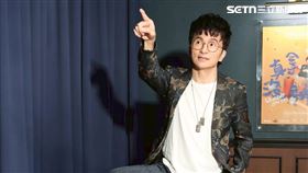 唐從聖接受《三立新聞網》專訪。（圖／記者田俊彥攝影）