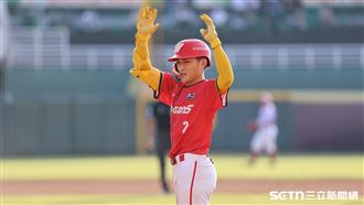 飛撲救黃暐傑　曾總封郭天信第1中外野手