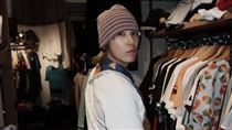 李洪基唱完還不睡！深夜曬在台血拚戰利品