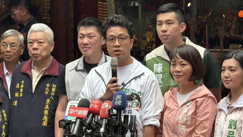 沈伯洋全新文宣曝 親解「你的市長」意涵