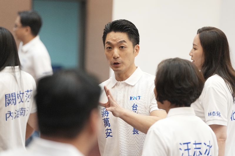 沈伯洋籲檢驗防洪工程，台北市長蔣萬安（中）20日表示：強化降雨容受力