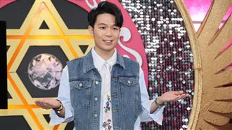 信徒跪拜濟顛禪師　命理師出面不忍說話了
