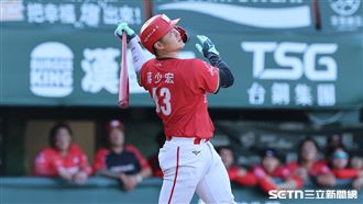 中職37年例行賽，味全龍捕手蔣少宏。（圖／記者劉彥池攝影）
