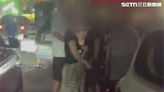 載小孩逆向　女駕駛揚言撞重機：我賠得起