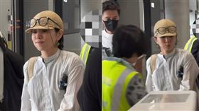 Ella機場被野生捕獲！網見「面部表情」掀熱議：中年女人都懂