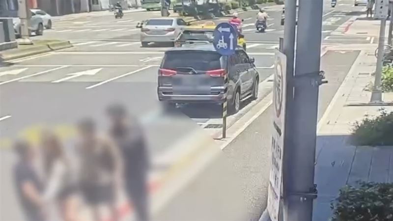 北市男唱KTV帶3把刀!不爽1事竟當街砍人