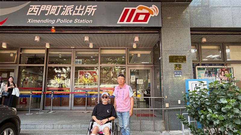 班鐵翔西門町摔斷腿!今現身警局提告1罪
