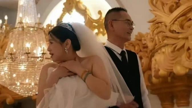57歲婦受邀婚禮!到場才發現新娘竟是自己