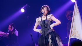 女星鈴木愛理來台開唱，喊話下次不會讓粉絲等這麼久。（圖／Welcome Music提供） 