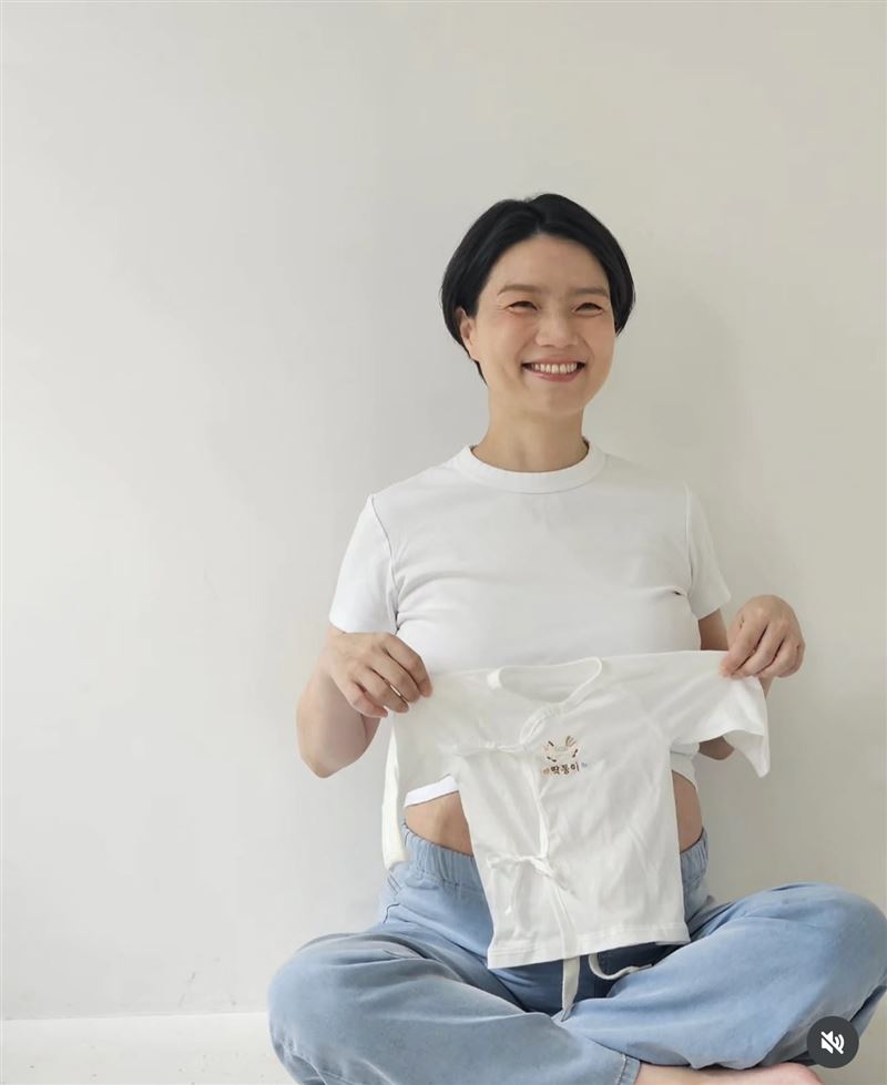 安英美宣布暫別節目。(圖/翻攝自IG)