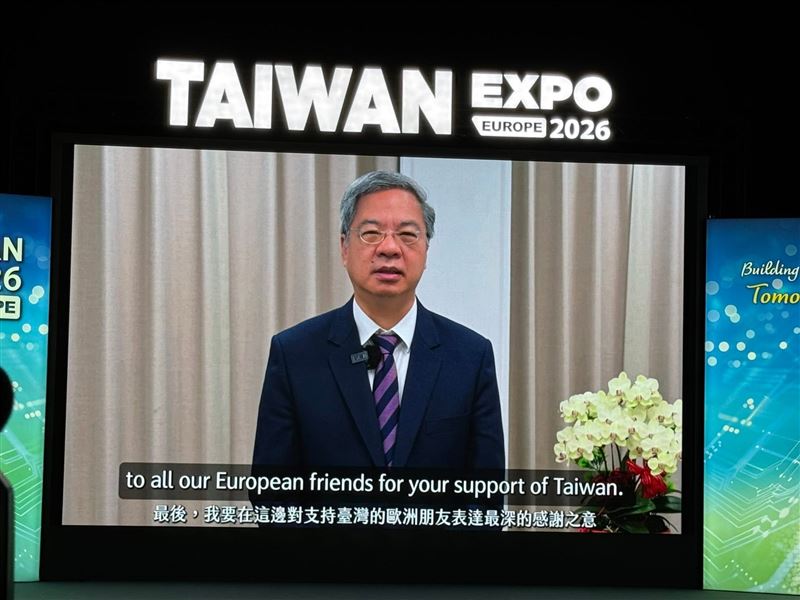 《歐洲台灣形象展》華沙登場，百家台廠加速歐陸布局。波蘭聯手德國、捷克打造「半導體魔幻三角」，鎖定無人機與綠能供應鏈。隨著波蘭祭出基建資源並對接烏克蘭重建需求，台廠正由單純貿易轉向深度在地化，重組歐洲供應鏈版圖。（圖／記者師瑞德攝影）