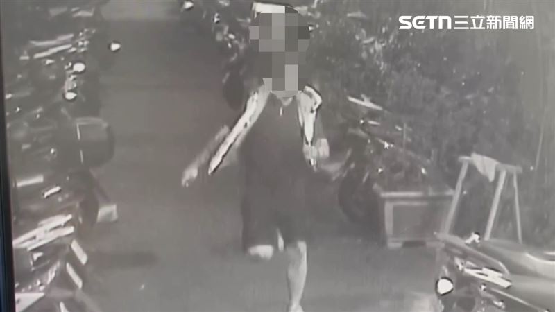 新北劉男與許男面交毒品,卻被刺傷左腹命危送醫。(圖/翻攝畫面)