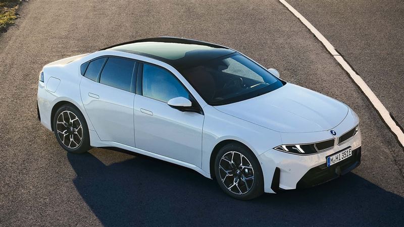 BMW i3 50 xDrive首發版保有部分選配空間。(圖/翻攝BMW網站)