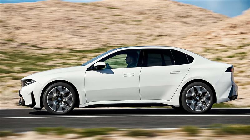 BMW i3 50 xDrive首發版。(圖/翻攝BMW網站)