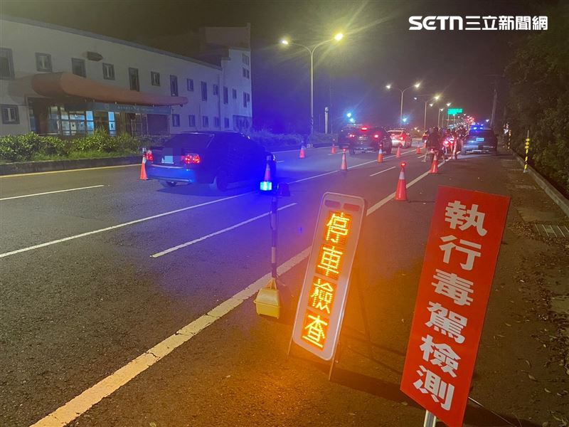 端午連假車潮湧現!台南警六分局連3天強勢路檢,逮7酒駕+2毒駕。(圖/翻攝畫面)