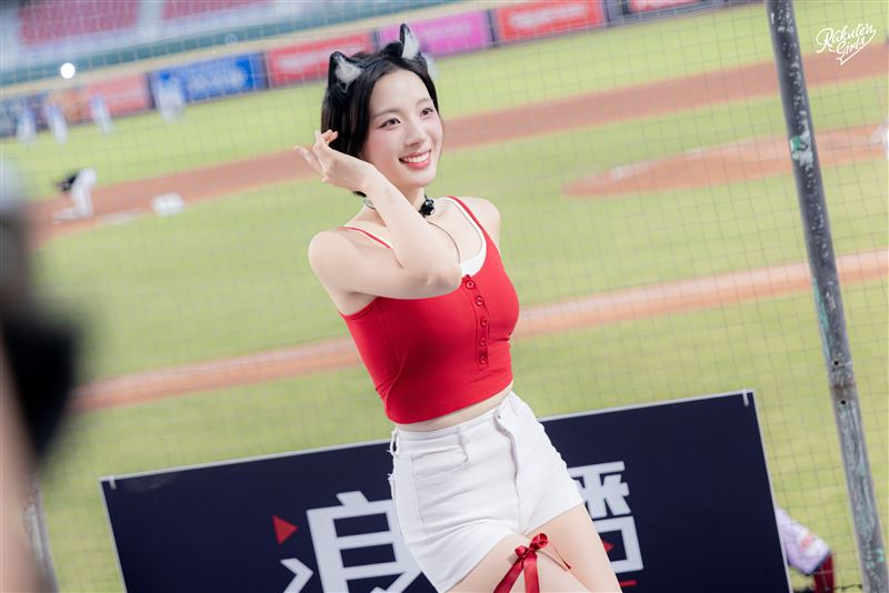 樂天韓籍四本柱河智媛(圖/樂天桃猿提供)
