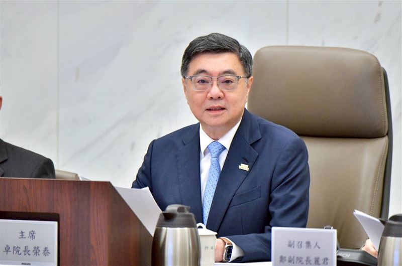 行政院長卓榮泰今（23）日主持「國家人工智慧戰略特別委員會」首場會議。（圖／行政院提供）