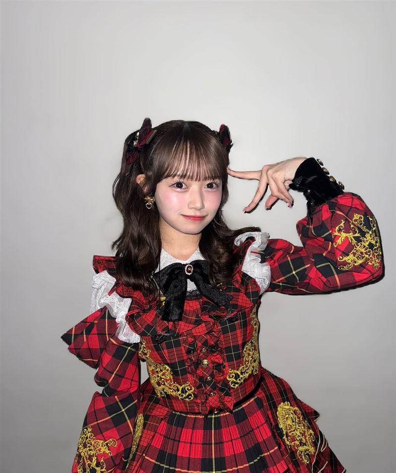 花田藍衣是首例遭AKB48開除的成員。(圖/翻攝自IG @mei_hanada)