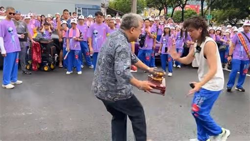 尬電禪師自稱玉皇大帝　命理師爆驚人內幕