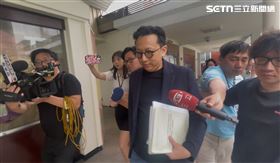 葛如鈞面對財產申報不實爭議，僅表示該做的事就做，做對的事就做，沒超過一百萬元就無需申報。（圖／記者楊士誼攝影）
