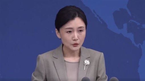 新聞封面