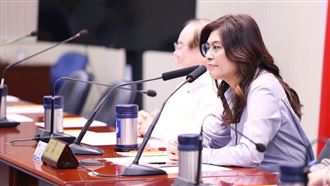 他點關鍵問鄭麗文：修憲廢考監絕對有可能