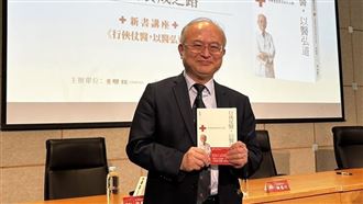 全台為吳明賢集氣！人生8個字逼哭全網