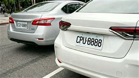 自6月25日至8月25日止，將於監理服務網開放「車牌英文代碼合適性調查」，邀請民眾針對未來兩年預計使用的車牌英文代碼表達看法（示意圖／AI生成） 。