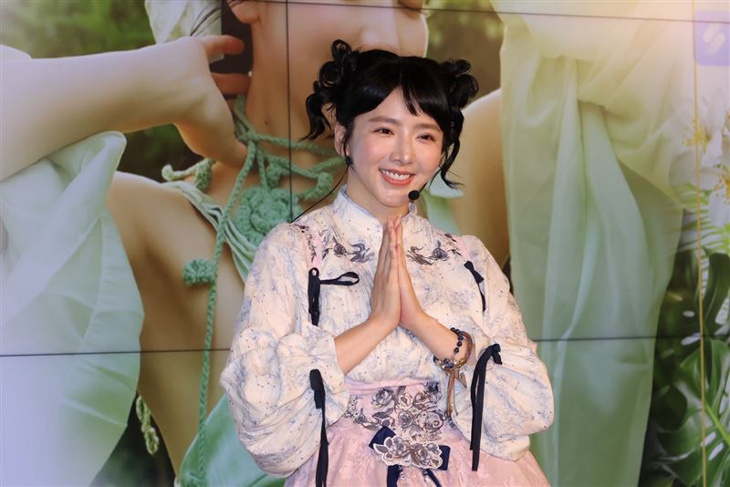 宋羽葤改名張心語,推出首支單曲〈佛系生活 Little Zen Life〉。(圖/記者鄭孟晃攝影)