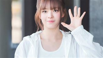 TWICE成員爆密會新公司　JYP急回：討論中