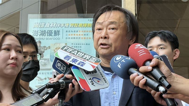 柯建銘與柯文哲同台 王世堅:緬懷他們