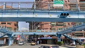 三峽,中正陸橋,安溪國中,介壽國小。（圖／翻攝Google　Maps）