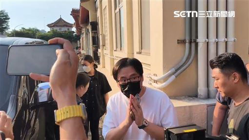 新／母親遭公車輾斃！周韋翰吐4字離開