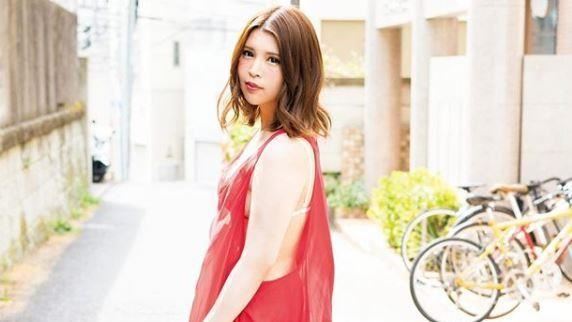 女星暴肥近100kg 公開喊話:要重啟人生