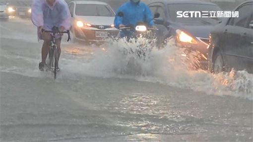 多圖／大雨炸南台灣　屏東淹水畫面曝光