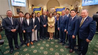 韓國瑜會晤逾40美議員　他酸：打臉鄭麗文