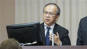立院交通委員會　陳彥伯列席備詢立法院交通委員會25日審查「道路交通管理處罰條例」部分條文修正草案，交通部政務次長陳彥伯（圖）就毒駕防治等相關議題答詢。中央社記者鄭清元攝　115年6月25日