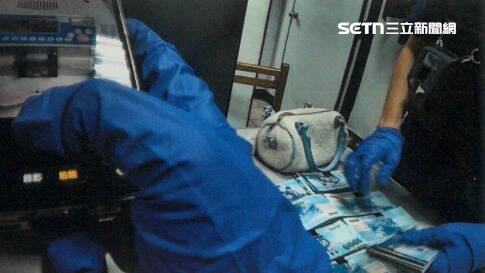 警方前往新北市泰山區逮捕收水手，並查扣贓款45萬元。（圖／翻攝畫面）