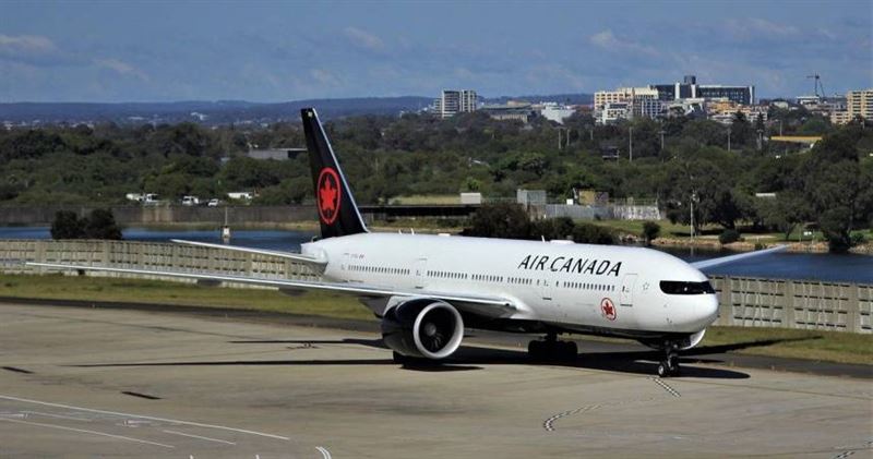 加拿大航空一架班機飛行途中機長突發醫療狀況，由副機長獨自操控飛機，成功降落波士頓。（示意圖／翻攝自Pixabay）