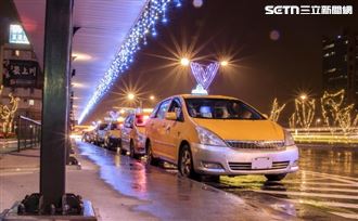 颱風豪雨新竹叫車2公里喊價3萬　網友崩潰