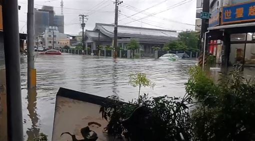 雨炸屏東！萬丹狂灌332毫米全台冠