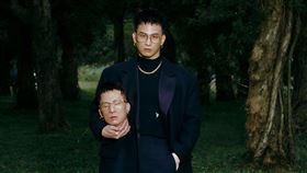 黃奇斌沉潛後單飛回歸歌壇！（圖／環球音樂提供）