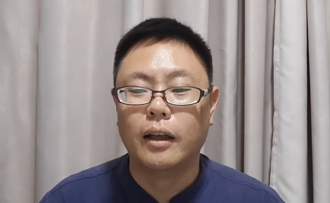 張立齊喊話陸委會「何時歸還我合法的台灣身分？」（圖／翻攝自張立齊抖音）