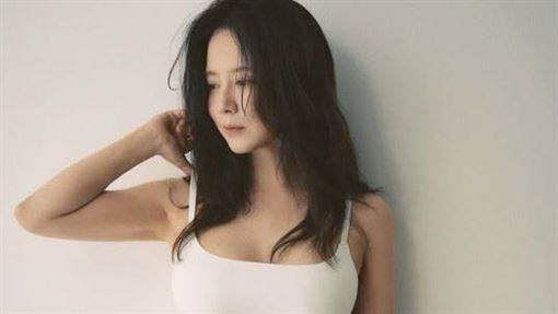 女神變CEO！宋智孝身材太狂被讚不是AI