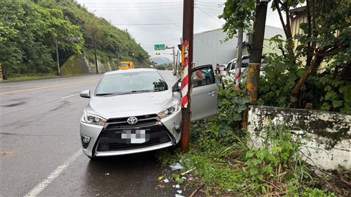 前義消駕車昏厥撞上號誌桿！送醫搶救不治