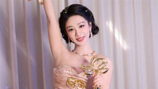 楊紫首奪女主角獎！成為90後第一位視后