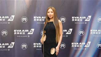 A-Lin黑色戰袍超辣　首扛金曲主持先戒酒