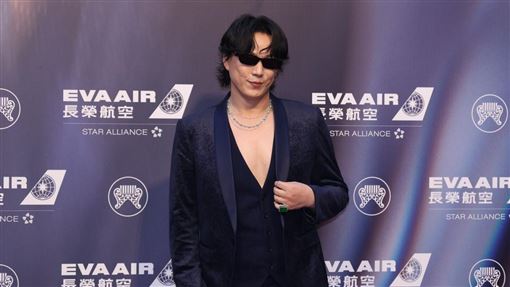 蕭煌奇放閃新婚妻　甜認：每天都有啾啾
