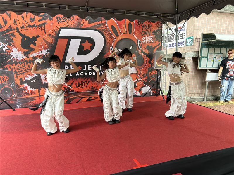 台南街舞東校區開幕，「系統化舞蹈課程」培養孩童自信心。（圖／翻攝畫面）