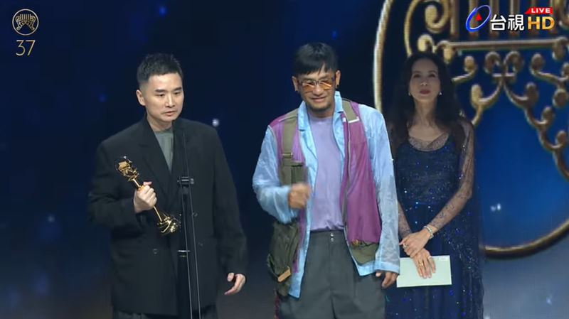 金曲37／張震嶽大爆發！《跟著感覺走》勇奪最佳華語專輯　台上吐真心話